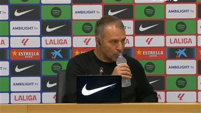 هانز فليك عن مباراة إسبانيول: الديربي دائمًا ما يكون معقدًا.. ولست سعيدا بالشوط الثاني 