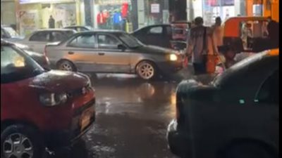 أمطار غزيرة تضرب الإسكندرية.. والمحافظة ترفع درجة الاستعداد | بث مباشر 