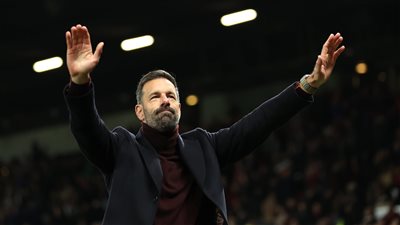 فان نيستلروي عن التعادل أمام تشيلسي: أشعر بخيبة أمل قليلًا.. وأنا هنا للمساعدة 