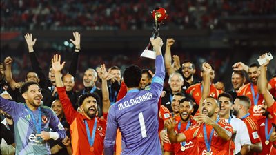 الأهلي يرسل خطابًا لـ فيفا لوضع شعار كأس القارات الثلاث على قميص الفريق| بث مباشر