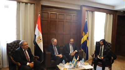 الغرفة التجارية بالإسكندرية تستقبل سفير السويد لبحث سبل التعاون 