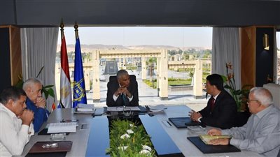 محافظ أسوان يعتمد مشروع إحلال وتجديد شبكات مياه الشرب بقرية أبو الريش