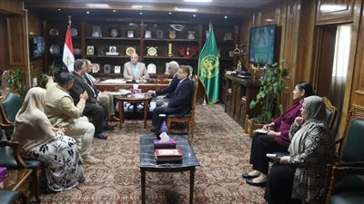 محافظ القليوبية: تنظيم عمل المراكب العائمة والمعديات واتخاذ الإجراءات اللازمة لمنع عملها دون ترخيص