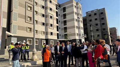 وفود دولية تزور مدينة حدائق العاصمة للاطلاع على التجربة العمرانية المصرية