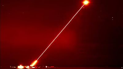 نجمة الموت الحقيقية.. علماء يزعمون تطوير سلاح فضائي لتدمير الأقمار الصناعية