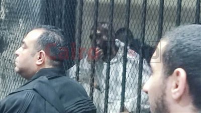 لم يتركه إلا جثة هامدة.. تفاصيل إحالة المتهم بإنهاء حياة نجل صاحب مقهى أسوان بمصر الجديدة