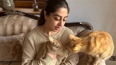 امرأة بريطانية تطالب بإجازة مدفوعة الأجر لرعاية الحيوانات الأليفة