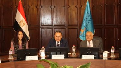 جامعة الإسكندرية تستقبل وفد هيئة الفولبرايت لبحث سبل التعاون