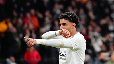 بهدف عالمي.. مرموش يقود فرانكفورت للفوز على سلافيا براج بالدوري الأوروبي 