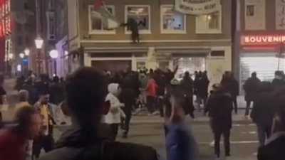 بتهمة الشروع في قتل.. القضاء الهولندي يحاكم 5 شباب في الهجوم على إسرائيليين