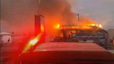 التحقيق حول حريق كافيتريا ملاصقة لنادي المعلمين في الإسكندرية 