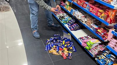 إعدام 1367 كيلو أغذية ومشروبات فاسدة في حملة مكبرة بشرم الشيخ | صور