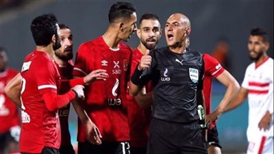 بسبب تسريب الـ VAR.. إقالة لجنة الحكام بعد واقعة محمد عادل | بث مباشر 