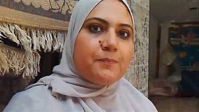 قصة كفاح سلمى خريجة تجارة: بغسل سجاد علشان أساعد زوجي وأولادنا الثلاثة| بث مباشر