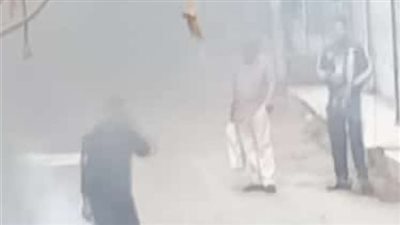 مريضة نفسية تشعل النار في 4 سيارات بسوهاج