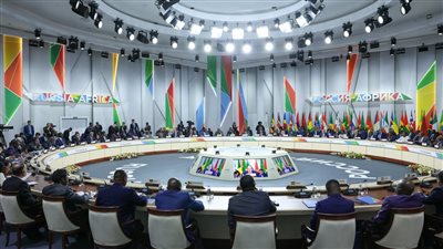 روسيا ـ إفريقيا| شراكة استراتيجية وتعاون مثمر.. موسكو تغازل القارة السمراء 