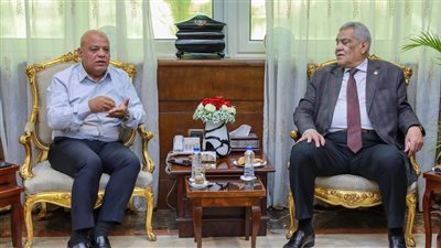 لجنة النقل والمواصلات بمجلس النواب تزور الهيئة العامة لميناء الإسكندرية 