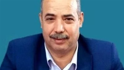 لتدني مستوى النظافة.. استبعاد مدير مدرسة بسوهاج وإحالة العاملين للتحقيق| بث مباشر 