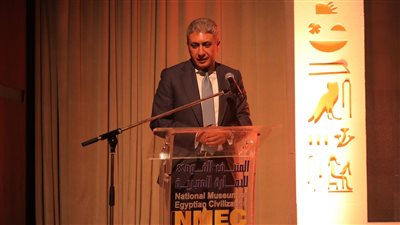  وزير السياحة يشارك في حفل صدور الجزء الثاني من سلسلة الأفلام الوثائقية أم الدنيا 