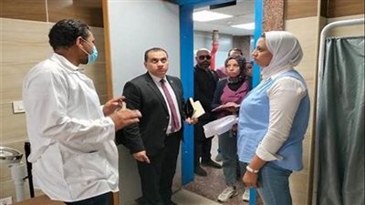 إغلاق 11 مطعما.. حملة مفاجئة لصحة السويس على 335 منشأة تضبط طنا و600 كيلو أغذية فاسدة| بث مباشر