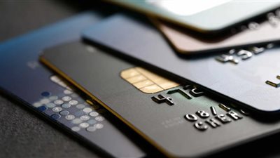 المركزي يسمح للبنوك بفتح الحسابات للشباب من سن 15 عامًا دون موافقة ولي الأمر 