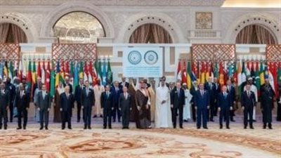 العمل على تجميد مشاركة إسرائيل بالأمم المتحدة وحظر تصدير السلاح لها.. اعتماد مشروع قرار القمة العربية الإسلامية 