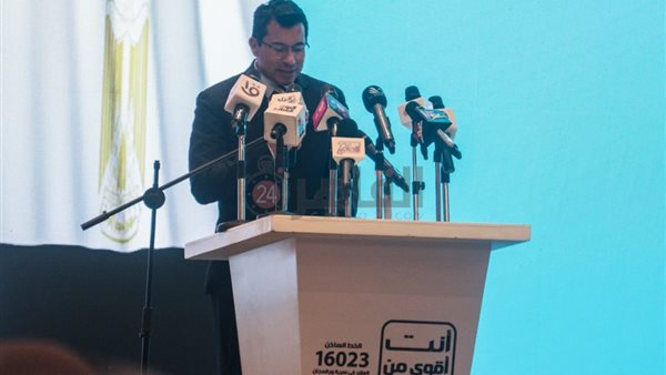 وزير الشباب والرياضة