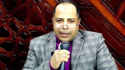 بعد تعيينه رئيسًا لإذاعة القرآن الكريم.. من هو الإذاعي إسماعيل دويدار؟