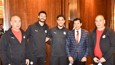 وزير الرياضة يدعم لاعبي المنتخب الوطني قبل مباراتي كاب فيردي وبوتسوانا في تصفيات أمم إفريقيا