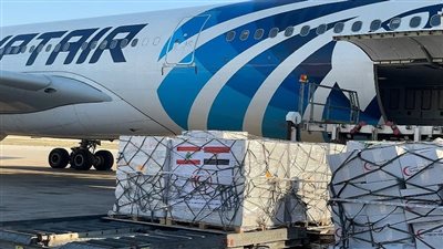  وصول طائرة مصرية إلى بيروت محملة بشحنة جديدة من المساعدات 