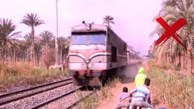 بعد تكرار ظاهرة رشق الحجارة.. السكة الحديد تُركب كاميرات مراقبة بالقطارات لرصد المخالفين وإحالتهم للمحاكمة