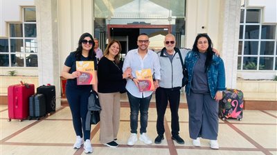 وصول الفنان السوري ممدوح الأطرش أول المكرمين بمهرجان شرم الشيخ الدولي للمسرح 