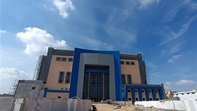 وزير الإسكان: تنفيذ نسبة 84% من مستشفى بسعة 189 سريرًا لخدمة العبور والمدن المجاورة