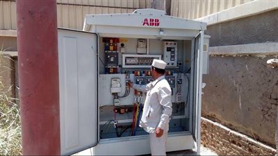 بعد انقطاع استمر ساعة.. عودة التيار الكهربائي لمدينة مرسى علم