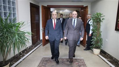 أول زيارة رسمية له.. محافظ بني سويف يستقبل رئيس هيئة النيابة الإدارية 