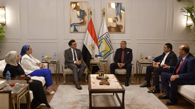 ضمن مبادرة بداية.. وزير الثقافة يلتقي محافظ جنوب سيناء لبحث إقامة عدد من المشروعات والفعاليات