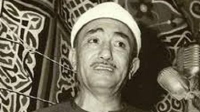 قدم 200 ابتهال.. أبرز المحطات بحياة شيخ المنشدين نصر الدين طوبار في ذكرى رحيله