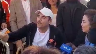 أحمد عز يطالب بالاهتمام بالثقافة: عايزين المسارح تنور والأوبرا يبقا عليها طوابير