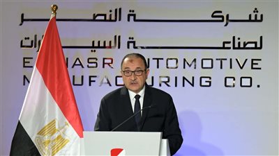 وزير قطاع الأعمال يستعرض خطة تطوير مصانع النصر للسيارات بحضور رئيس الوزراء 