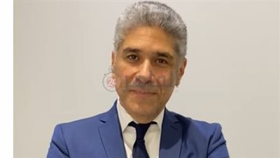 أحمد عبد الرحمن أبو زهرة: سعيد بمشاركة بناتي مع الأوركسترا الملكي البريطاني.. ووالدي لم يحضر نظرا لسنه