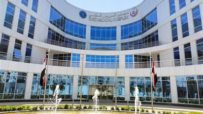 الرعاية الصحية: استحداث 7 أقسام جديدة بمجمع السويس الطبي.. وتقديم أكثر من 700 ألف خدمة علاجية