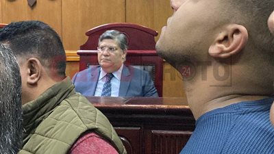 عصام صاصا ينهار باكيا داخل قاعة المحكمة: مليش علاقة بالتوكيل وأخويا كان خايف عليا| فيديو