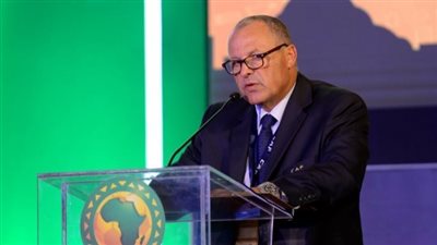 أبو ريدة يهنئ منتخب الشباب بالصعود إلى كأس العالم.. ويطالب اللاعبين باستمرار الروح القتالية