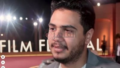 عمر محمد رياض عن دخوله الفن بالواسطة: القبول عند الجمهور أساسي علشان أكمل