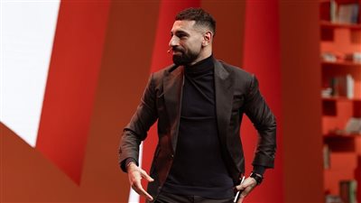 صحفي إنجليزي موثوق: تمديد عقد محمد صلاح مع ليفربول أكثر تعقيدًا من كلمة أعطه ما يريد