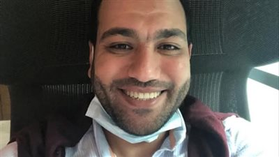 سقط فجأة.. وفاة طبيب أسنان بأزمة قلبية خلال لعب كرة القدم بكفر الشيخ