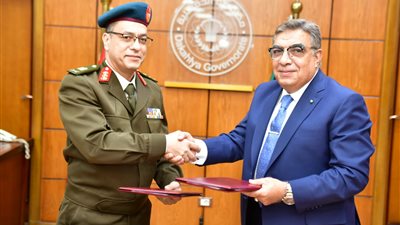 معهد اللغات للقوات المسلحة يوقع عقد اتفاق مع محافظة الدقهلية