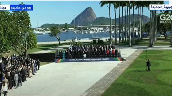 الرئيس السيسي يتوسط