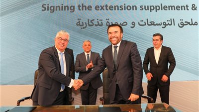 باستثمارات 51 مليون دولار.. اقتصادية قناة السويس تضع حجر الأساس لمشروع ملابس جاهزة بالقنطرة غرب