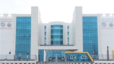 رئيس التأمين الصحي يؤكد أهمية توسع الخدمات الطبية بمستشفى العاصمة الإدارية 